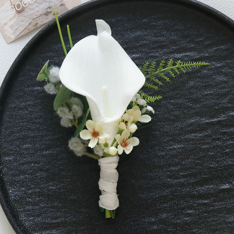 Calla Lily Event Boutonnière